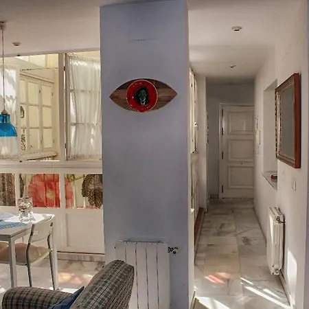 아파트 Penthouse With Large Terrace In Center Of